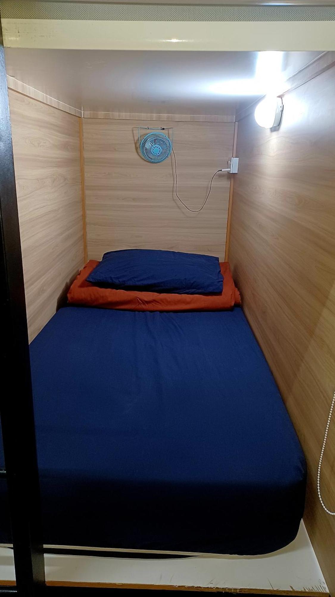 מלון טאנה ראטה Bricks Backpackers Sleepbox מראה חיצוני תמונה